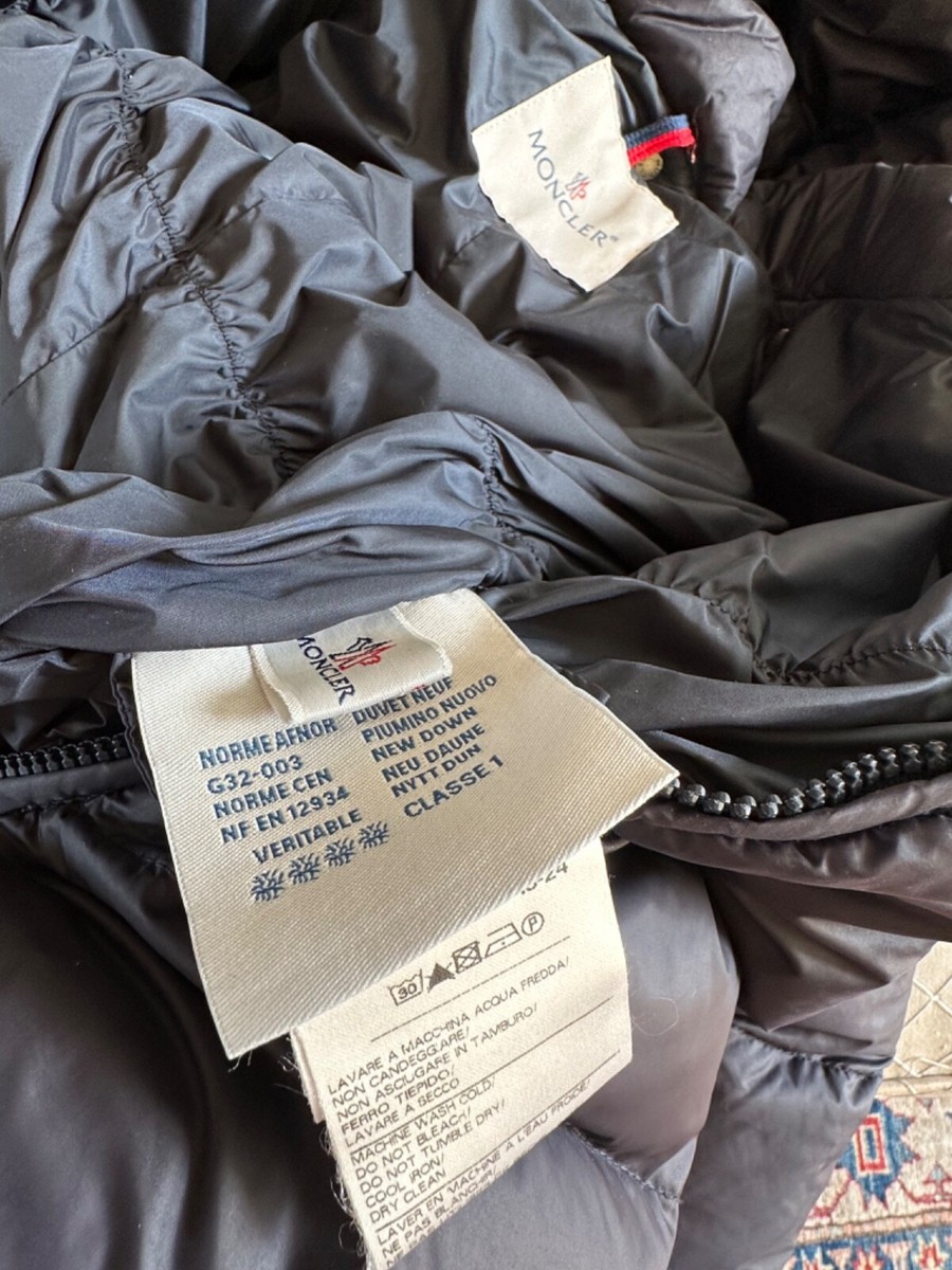 MONCLER グレーラメ　キッズ Moncler Enfant Moncler Enfant Boys New Maya Jacket