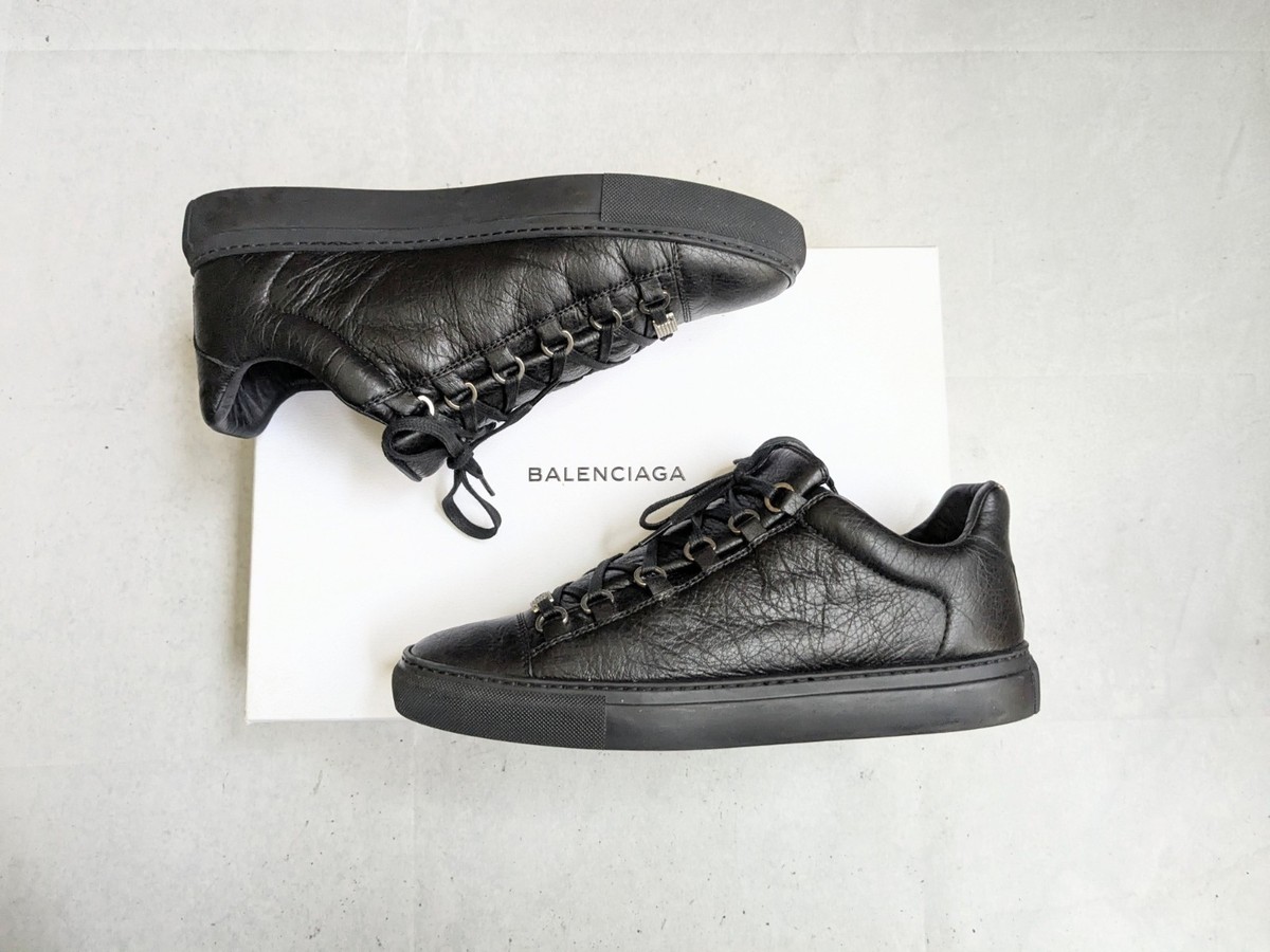 Balenciaga ARENA ローカットスニーカー Balenciaga Arena Men 9 42 Black Leather Low Top Sneakers Shoes