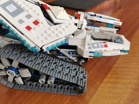 LEGO The LEGO Ninjago Movie: Ice Tank (70616) Used Incomplete