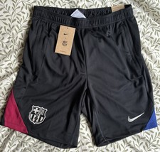 Pantaloncini da allenamento nuovi con etichette Nike FC Barcelona Strike Dri-FIT taglia Medium nuovi FN9389-010