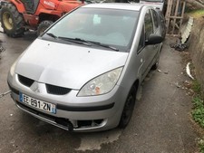 Porte arrière et accessoires Mitsubishi COLT