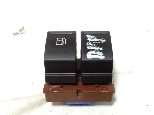 VW PASSAT B7 362 Schalter zum Öffnen des Kraftstofftanks 3C0959903B 28674173