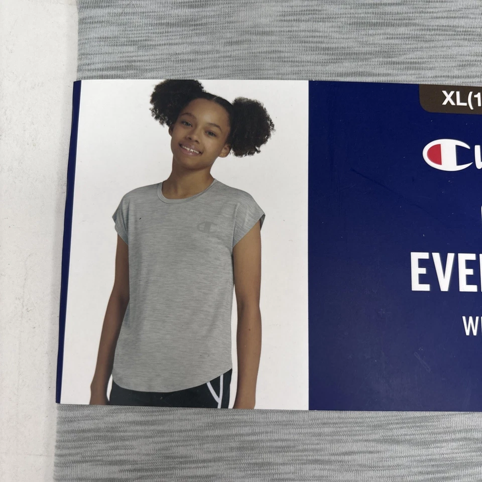 Camiseta de manga corta para niñas Champion talla 14/16 gris Foto 3 de 4