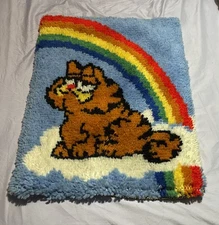 Vtg 1970's Garfield Over the Rainbow Latch Hook Rug Pillowcase 