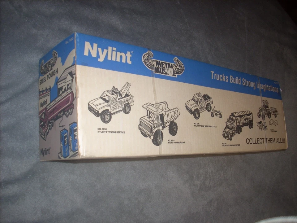 METAL MUSCLE por NYLINT, GM Mr. GOODWRENCH CISTERNA TRANSPORTADOR, ¡NUNCA JUGADO CON! Foto 2 de 3