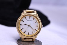 Vintage Seiko Women V701-2C00 Fashion Gold Tone Quartz Analog 25mm Watch 6 1/4