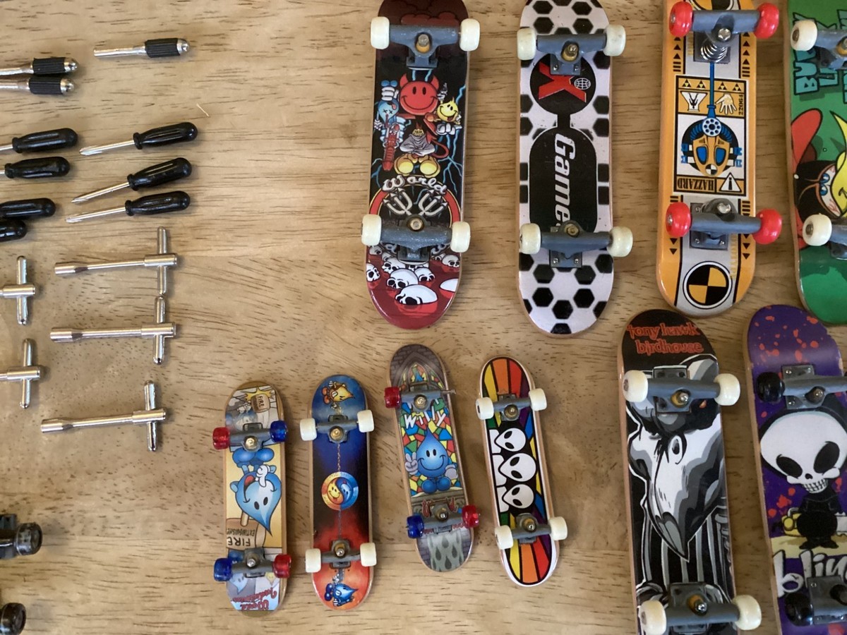 Tony Hawk Tech Deck Skate Park w/Two New Sealed Tech Decks and