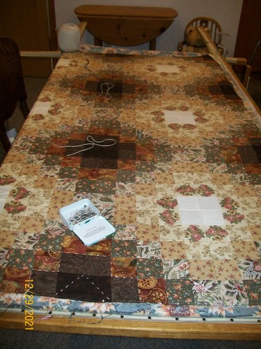 Hand quilted Homemade Quilt, Brown & Cream Cotton, Handmade by Laura Mae 60 x 41 - Picture 12 of 12
