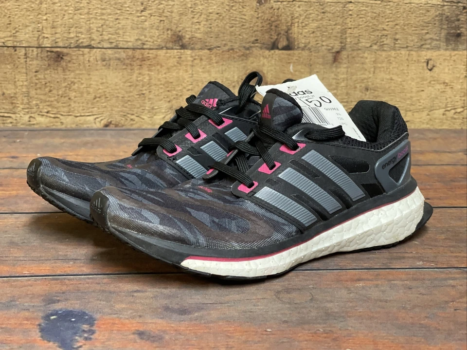 阿迪达斯 Boost 跑步课程训练网球鞋运动鞋 Q33962 US 5 $150 — 第 2/4 张图片