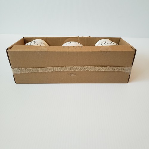 Rae Dunn PEACE LOVE HOPE set of 3 LL bud flower vases Ivory Contemporary NEW - Picture 7 of 8