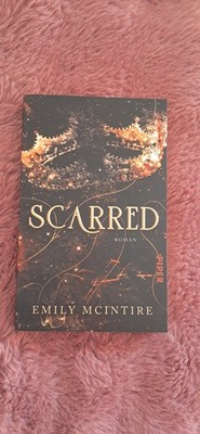 Scarred von Emily McIntire, Dark Romance, PIPER Verlag