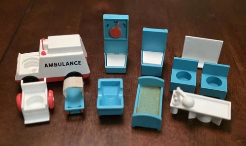 Vintage Fisher Price Little People Hospital Furniture Lot Screen Scale X-ray +++