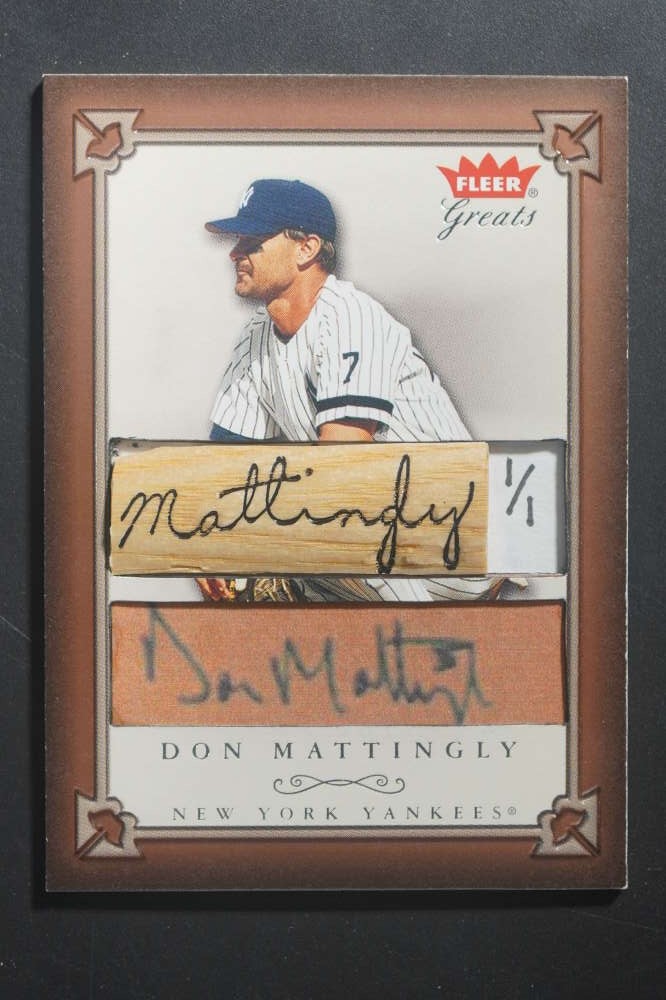 2004 Fleer Greats of the Game Don Mattingly Custom Bat Barrel Auto 1/1 DZ2583 view 1