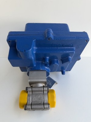 Indelac SR4 Electric Actuator 24VDC with Sharpe V84-30 1'' Stainless Ball Valve