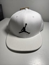 Air Jordan Hat Men  s White L/x Rise Structured Jumpman Pro Snapback FV5296 100