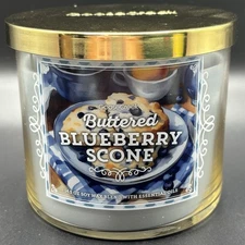 Goose Creek Blueberry Scone Three Wick Jar Candle 14.5 oz Gourmand Vanilla Bake