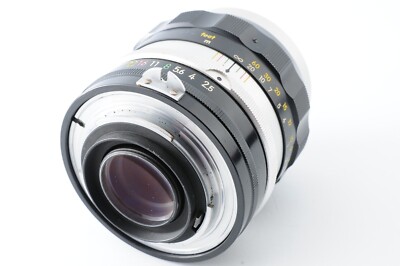 Near MINT] Nikon Nikkor-P Auto 105mm f2.5 Non-Ai MF Lens Kogaku