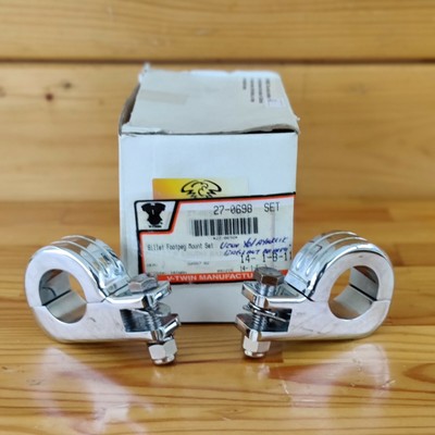 V-Twin Chrome Billet Footpeg Mount Set Mounts to 1.25 Engine Bar