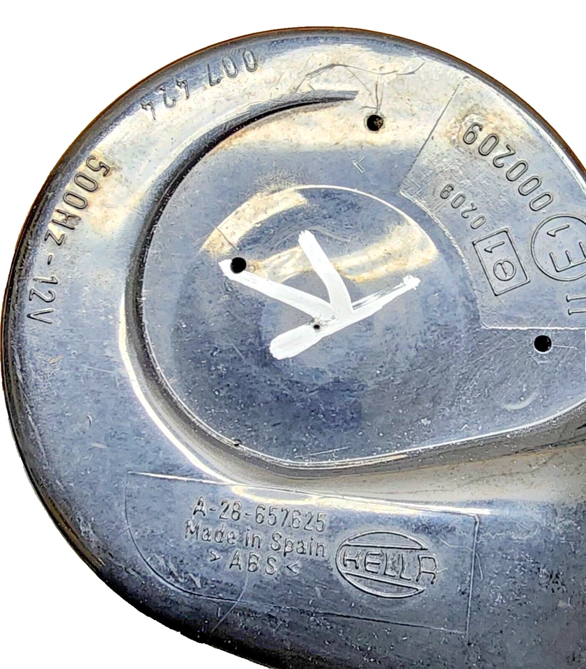 Volkswagen Touareg Eos Hella 2004-2011 400 Hz bocina de nota baja A-28-657625 OEM Foto 3 de 4