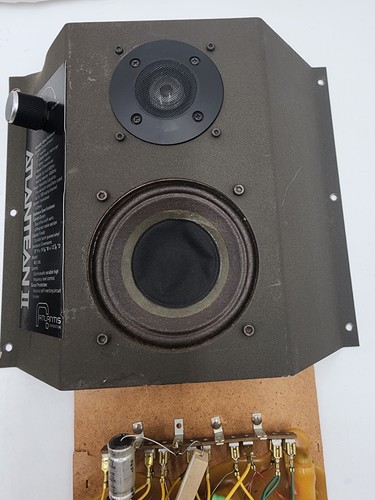 ATLANTEAN II TWEETERS, Midranges, Crossovers, & Speaker Terminals. PLEASE READ - Picture 4 of 12