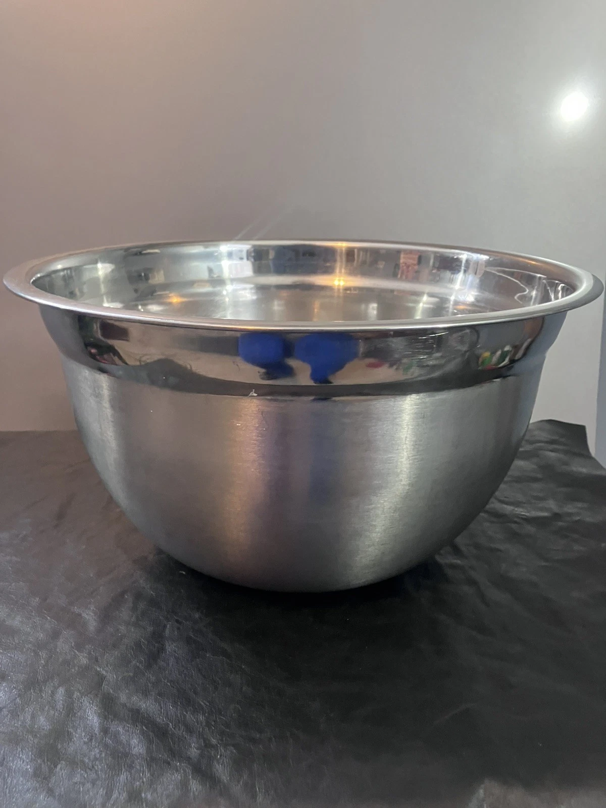 TUSA NSF 80202/525 Stainless Steel Heavy Duty Mixing Bowl 8 Quart / 7.57 Liters
Opens in a new windo