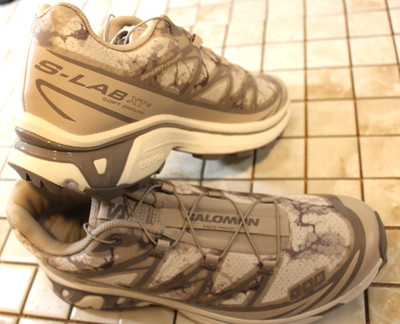 SALOMON  XT-6 STORMSHADE LAB  UNISEX SIZE  9 M MEN  IN SILVER/TAN 454061S