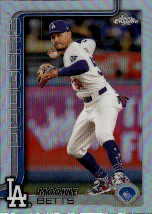 2025 Topps Chrome Mookie Betts #50 Refractors Los Angeles Dodgers 28I
