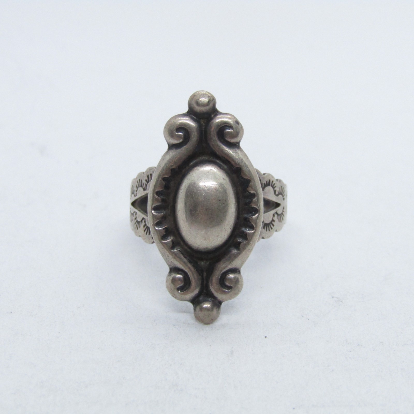 Sterling Silver 925 Shield Designed Ring Size 7 A… - image 1