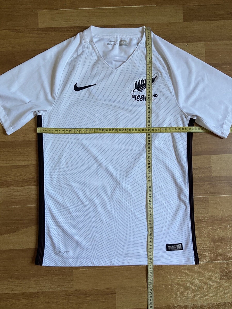 NEW ZEALAND 2016 2017 HOME FOOTBALL SHIRT SOCCER JERSEY NIKE