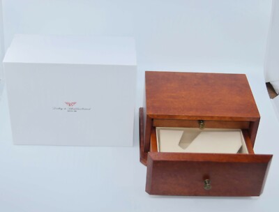 Dubey & Schaldenbrand Wood Watch Box