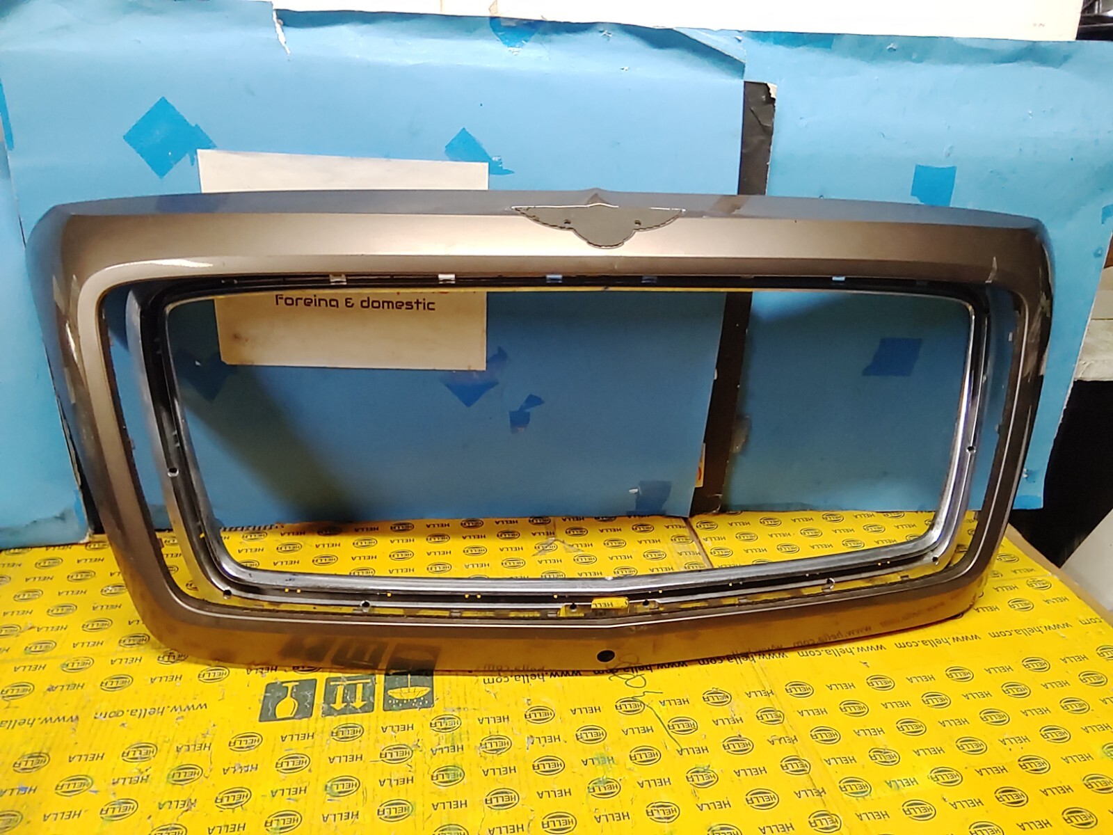 2017 BENTLEY BENTAYGA GRILLE COVER/CHROME GRILLE OEM 2018 2019 2020