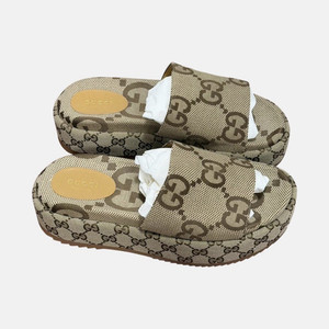 Gucci Monogram Sandals | eBay