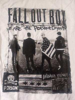 Fall Out Boy: Boys of Zummer Tour 2015 White T-Shirt XL  Front/Back Tultex Sz MD