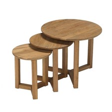 Nest of 3 Oak Side Tables Round Nesting Coffee Lamp Tables Set