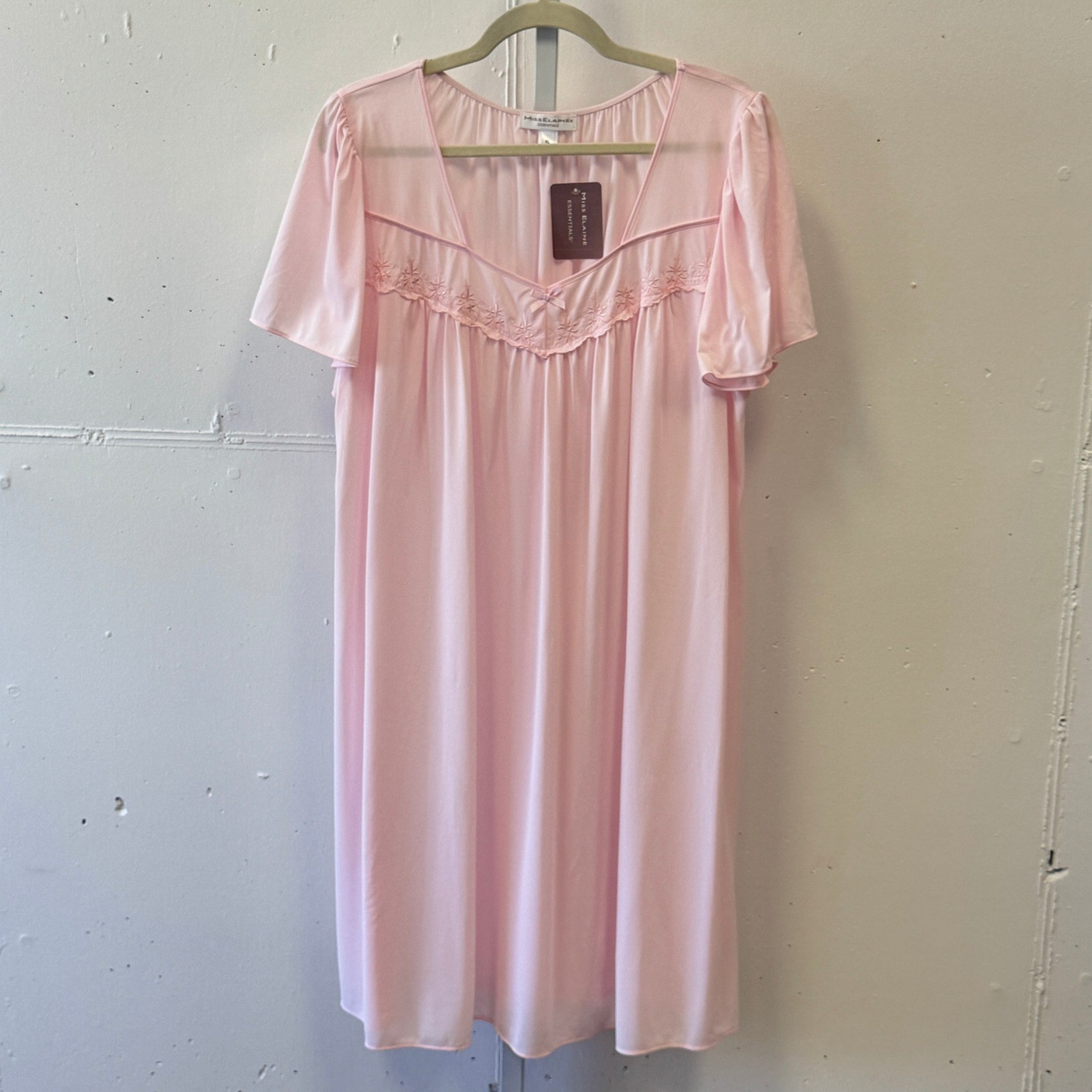 NWT Miss Elaine Essentials Pink Embroidered Nylon Nightgown XL Sleepwear