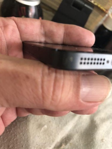 Iphone 5 Black - Picture 4 of 5