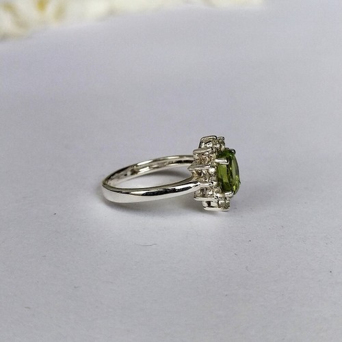 Oval Cut Natural Peridot 925 Sterling Silver Art Deco Engagement Ring For Women - 第 2/9 張圖片