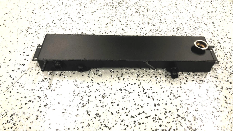 Tanque de sobretensiones de radiador Northern con tapa de radiador Stant 237039 NOS Foto 2 de 4