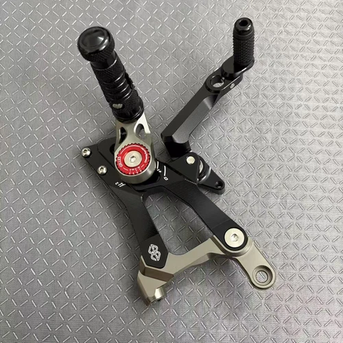 For Ducati Panigale V4 V4S V4R 2018-2024 Adjustable Rearsets FootPegs Footrests - Picture 8 of 16