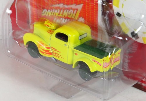 Johnny White Lightning Chase Poker Series II 1941 Willys 41 Pickup Truck 1:64 J - Picture 4 of 5
