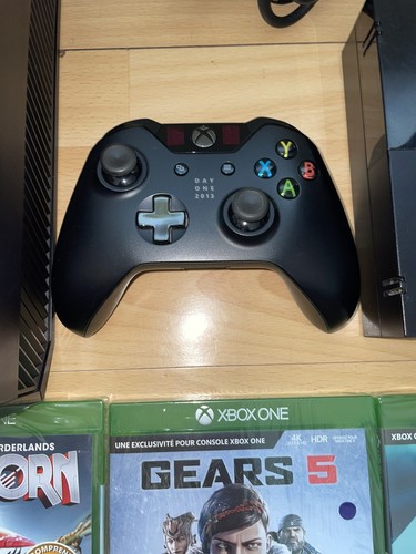 Console Xbox One - Edition Day One 2013 Kinect Loose Noire PAL Microsoft + 3jeux - Picture 2 of 14
