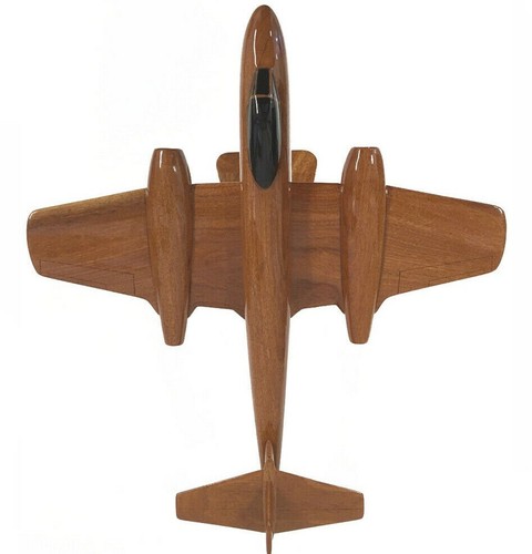Gloster Meteor RAF WW11 Jet Fighter Wooden Desk Top Model - Picture 5 of 5