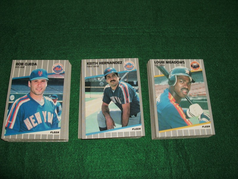 1989 FLEER 70 + BASEBALL CARD LOT OF BASEBALL CARDS!!