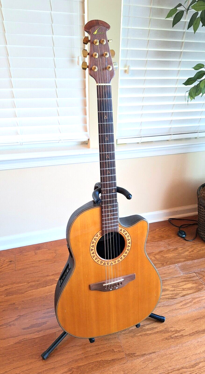 Ovation Celebrity CC148 Mid 90's Anniversary Model Guitar w Case