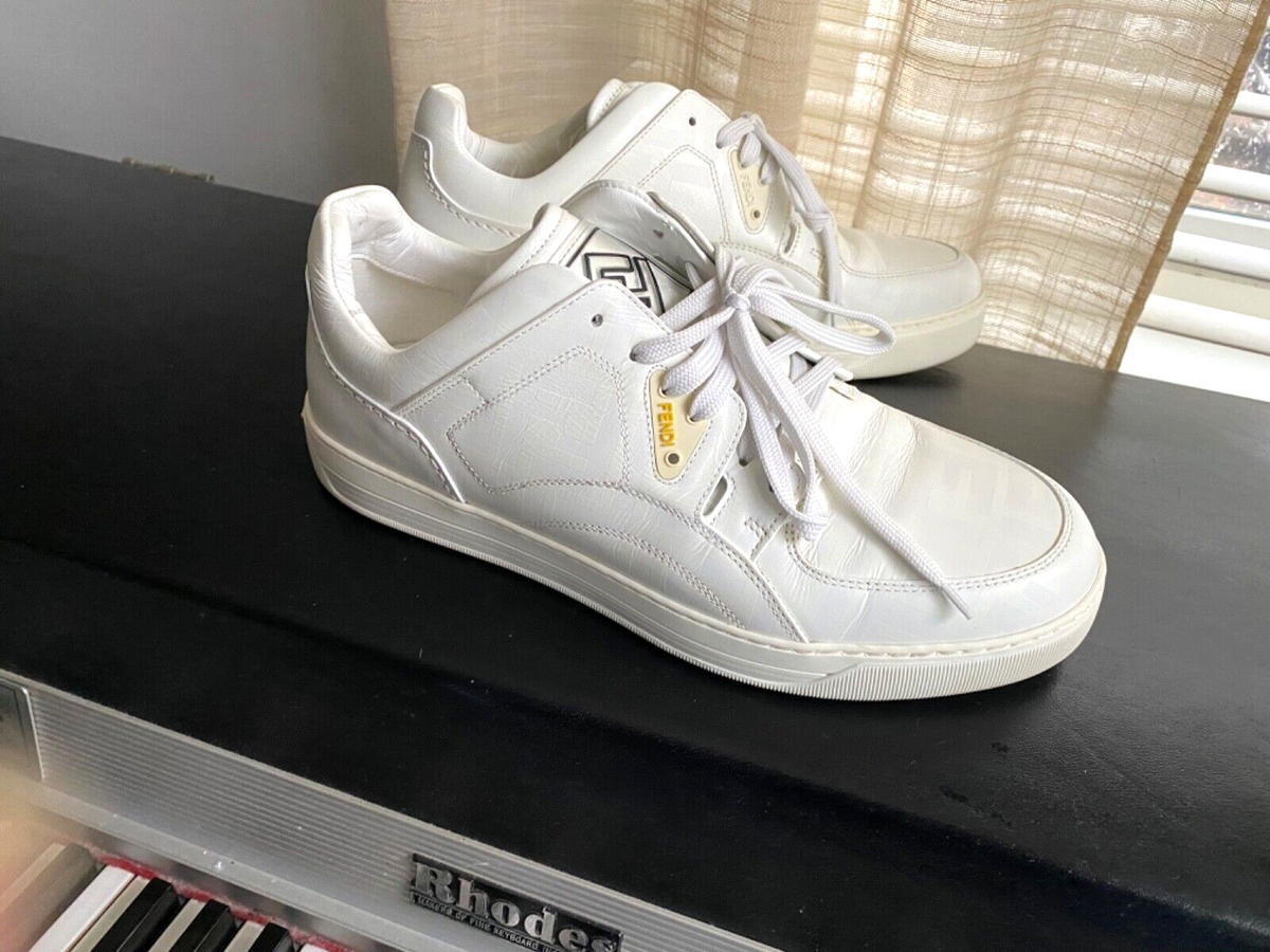 FENDI white leather LOW top rubber shoes fashion sneakers  display picture 2