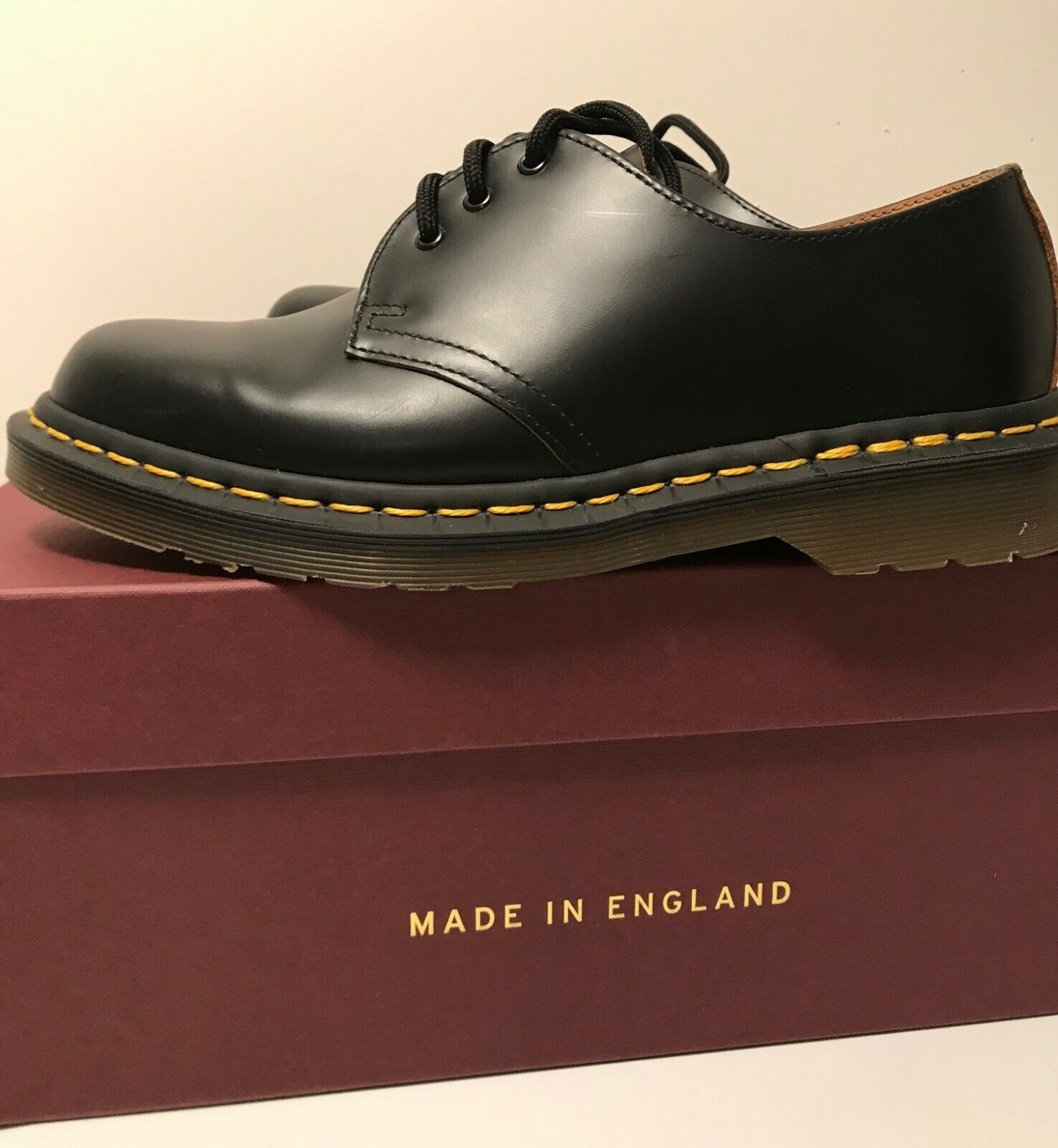 Dr.Martens MADE IN ENGLAND 1461購入手続きお待ちしております