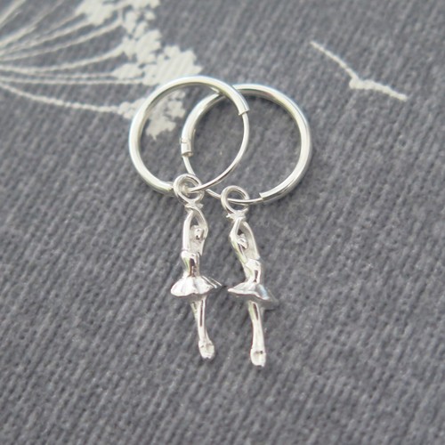 Boucles D'oreilles Clous Argentées Avec Ornements Ballerines Rouges - Neuves Sans Emballage