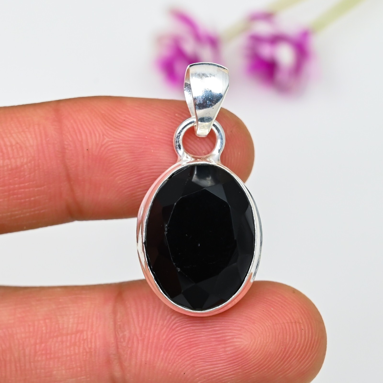 Black Spinel Gemstone 925 Sterling Silver Handmade Jewelry Pendant Gift For Mom