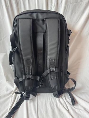 NEW Airback Vacuum Compression Backpack & Vacuum, 2 Packing Cubes, Weight Handle - Picture 8 of 14