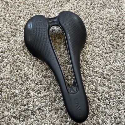 ENVE/ Selle Italia SLR Boost SuperFlow Carbon Railed Saddle - 145mm  cycling